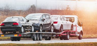 Auto Export – Wir holen die Autos mit unserem Abschleppwagen ab Auto Export – Wir holen die Autos mit unserem Abschleppwagen ab